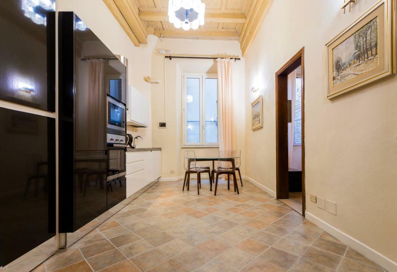 Duomo 2 Bedroom Apartment フィレンツェ エクステリア 写真