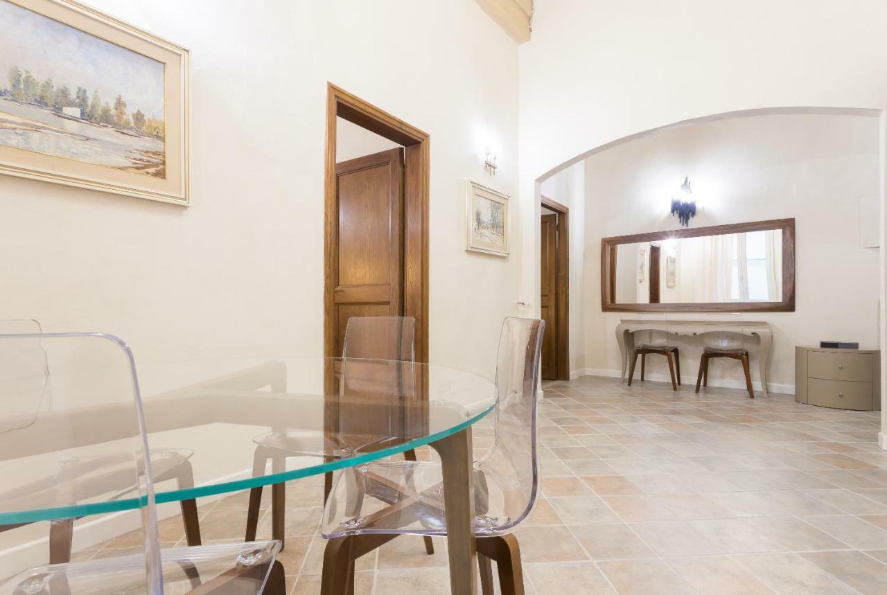 Duomo 2 Bedroom Apartment フィレンツェ エクステリア 写真