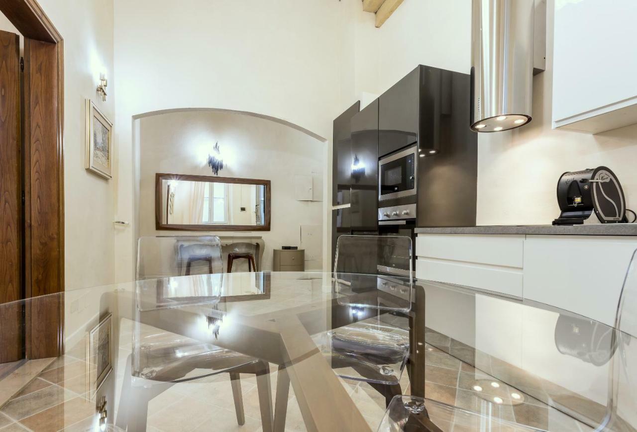 Duomo 2 Bedroom Apartment フィレンツェ エクステリア 写真